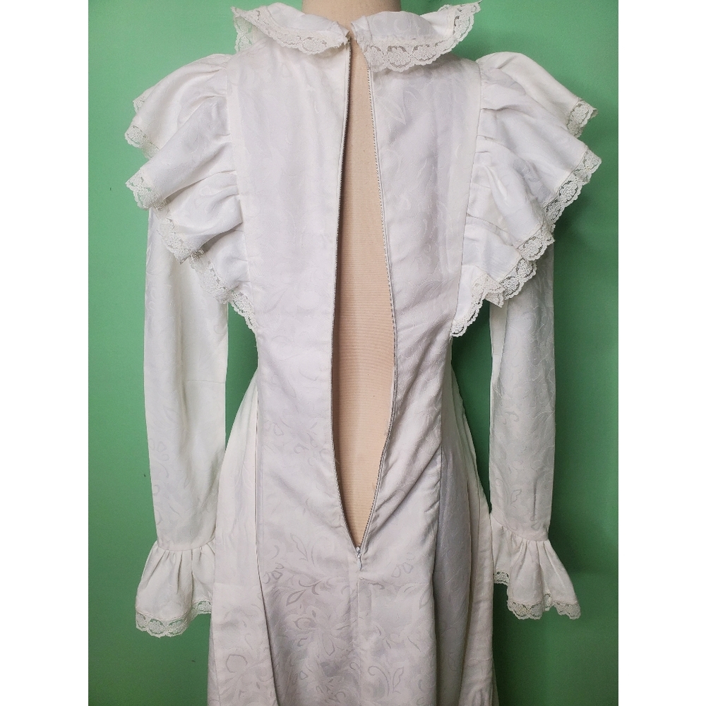 Vintage Boho Wedding Gown White Brocade Lace Long Sleeve Sash Dress - Picture 11 of 11